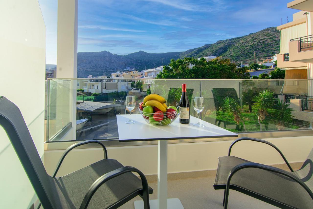 Vakakis Family Luxury Studios 2 Palaiochora Exteriör bild