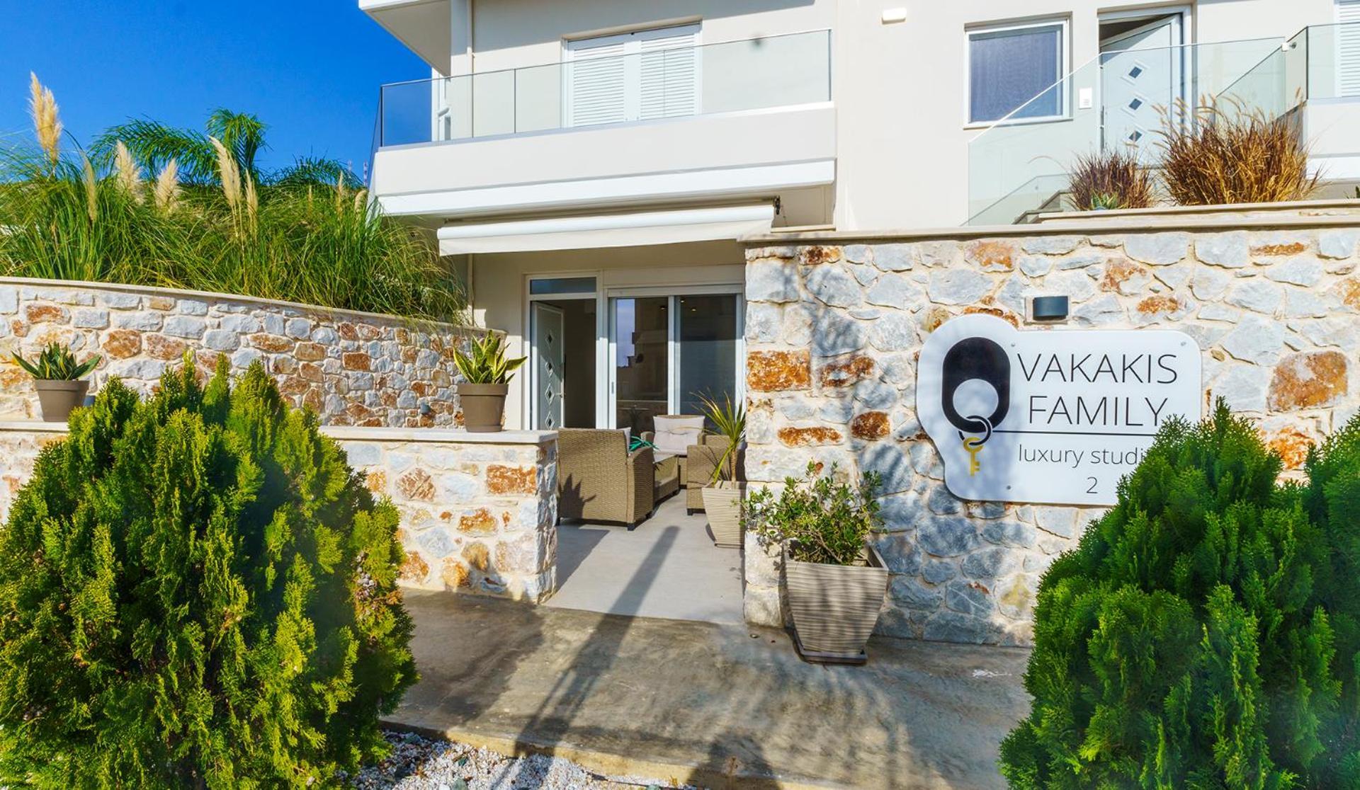 Vakakis Family Luxury Studios 2 Palaiochora Exteriör bild